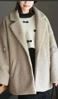 ボア素材オーバーサイズジャケット ベージュ