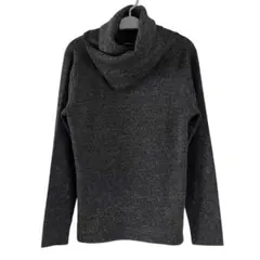 vネック 長袖カットソー