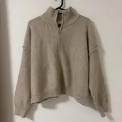 タートルネックニットジップアップ ベージュ アウター トップス