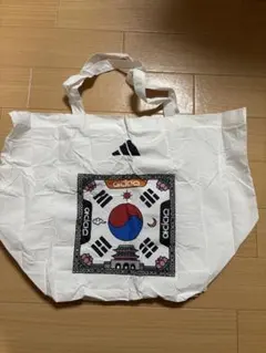 adidas 韓国限定エコバッグ