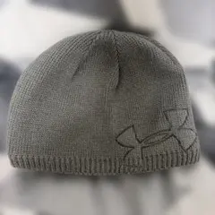 Under Armour グレー ニット帽