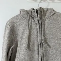 UNIQLO フルジップパーカー グレー