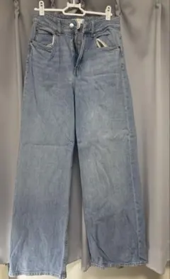 H＆Mデニムパンツ