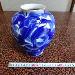 深川製磁 椿文 花瓶 花器 フラワーベースのサムネイル