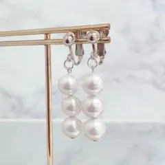 6202★高品質純白オーロラホワイト　人気イヤリング★艶貝真珠パール★シェル★貝