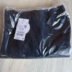 新品未使用 黒パンツ