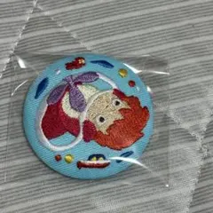 ジブリ 刺繍缶バッジ 崖の上のポニョ　 クラゲとポニョ