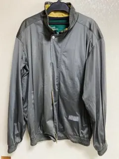 ナイロンジャケット