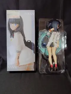 GRIDMAN 宝田六花　フィギュア 51AsL3XHCwL.jpg_BO30,255,255,