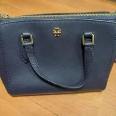 Item thumbnail for item 303bb4ca-61f5-4750-bdb3-65cc36ab3c9b