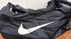 NIKE ボストンバッグ ダッフルバッグ ブラックのサムネイル