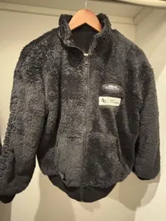 リバーシブルアウター