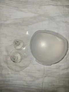 Medela 乳頭保護器 16mm ケース付きのサムネイル