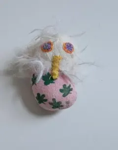 フクロウのブローチ