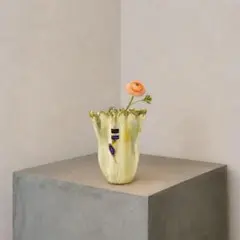 ヴィンテージ アートガラス 花瓶 フラワーベース ピンク 花びら型