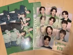 セブンイレブン bts クリアファイル　2種4枚セット