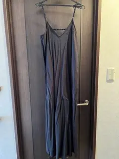 zara ロングワンピース