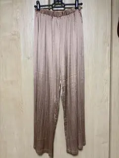 apres jour clair プリーツパンツ