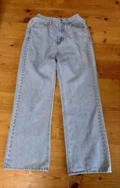 スタッズ付きライトブルーデニムパンツ　ウエスト　ゴム　フリーサイズ　レトロガールのサムネイル