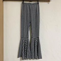 Item thumbnail for item d27e8636-0640-4e43-b070-d8645daa1fd4