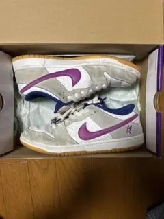 Rayssa Leal × Nike SB Dunk Low PRM 27.5