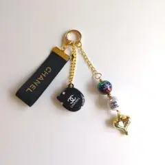 CHANEL チャーム付きキーホルダー