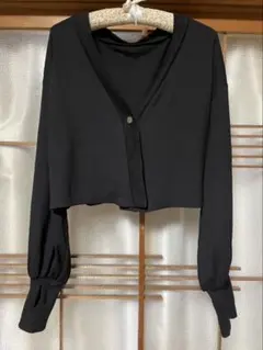 シロノサクラ UVカットカーディガン 勿忘草　ブラック ゴールドボタンのサムネイル