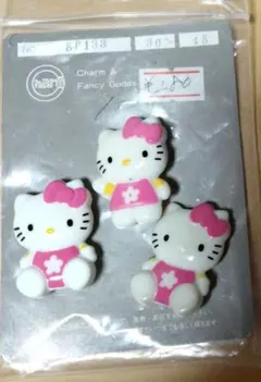 ハローキティ ボタン 3個セット
