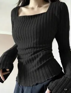 スクエアネック Tシャツ