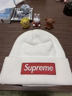 m*e様 Supreme ホワイト box logo beanie