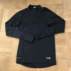 ナイキ 長袖