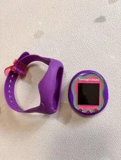 Tamagotchi Uni ピンクバンド付き オパンチュウサギ - メルカリ