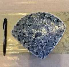 Item thumbnail for item 5bc132b6-0971-45dd-8480-3da3ef24d6ef