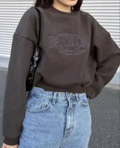 クロップドスウェット