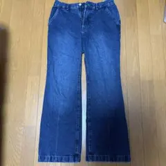 GU フレアジーンズ