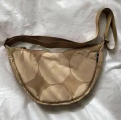 ユニクロ マリメッコ ラウンドショルダーバッグ