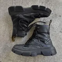 Dr. Martensドクターマーチン DMXL LACE 8 ホール