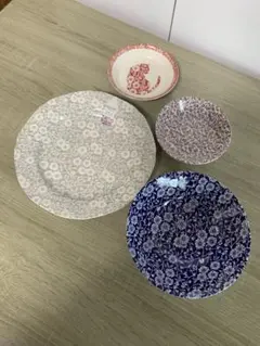 バーレイレッドキャリコ21.5cm 3枚セッ - メルカリ