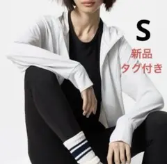 ユニクロ エアリズムUVカットフルジップパーカ