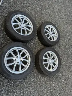 【maru様専用】スタッドレスタイヤ　ホイール①