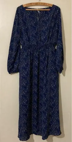 レトロ　花柄ワンピース ロングワンピース