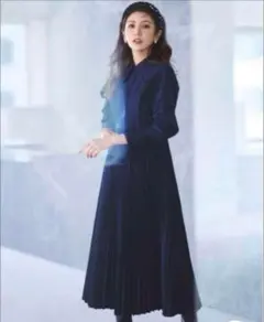 【極美品】CELFORDセルフォード プリーツワンピース　長袖 ボタン付き36 極美品】CELFORDセルフォード プリーツワンピース 長袖 ボタン付き36