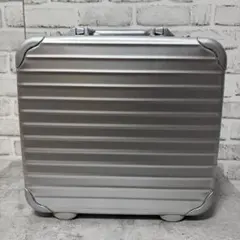 2026年最新】RIMOWA リモワ/アタッシュケースの人気アイテム - メルカリ
