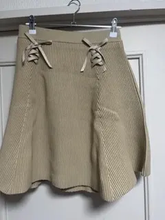 フィント　編み込み　ミニスカート　ベージュ