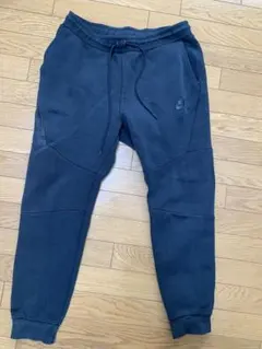 NIKEテックフリースジョガーパンツ　ブラック　XL