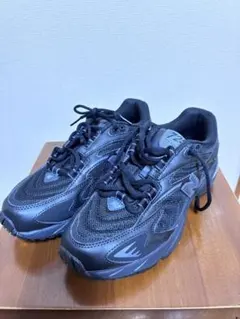 New Balance ML725CB 新品