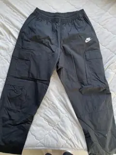 nikeカーゴパンツ