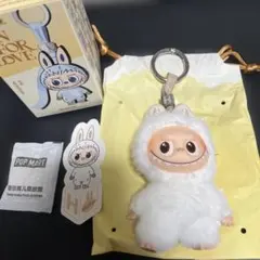 labubuイニシャルh