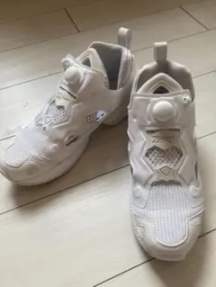 Reebok Pump ホワイト スニーカー snidel - メルカリ