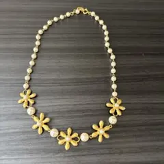 【スコットクラブ】フラワーモチーフ パール ネックレス ゴールドのサムネイル